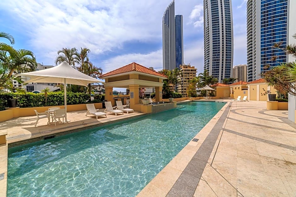 Private Apartments Chevron Renaissance