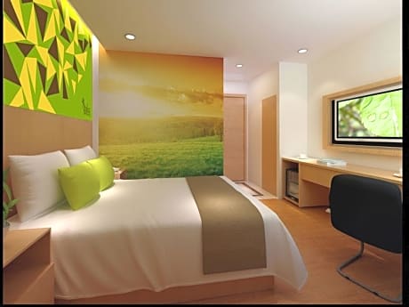 Vatica Hefei Jingshang International Trade City Hotel