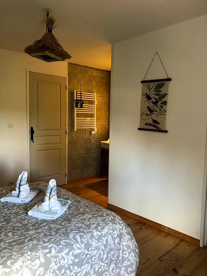 Chambre k au domaine du mont scolan