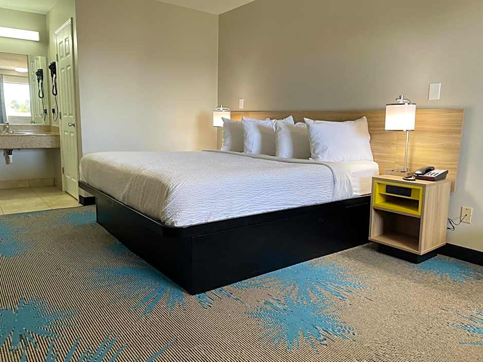 Days Inn by Wyndham Temple