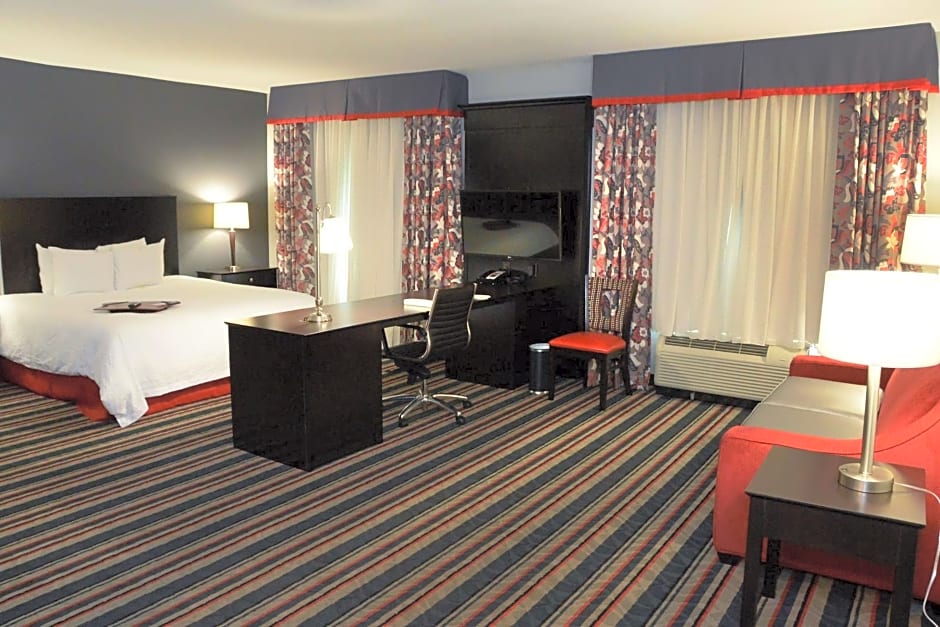 Hampton Inn By Hilton & Suites Albany