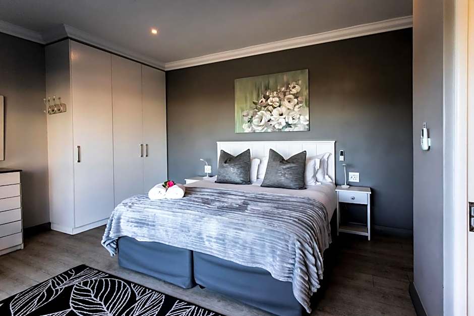 Whale Coast Ocean Villa