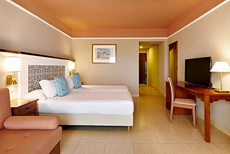 Double Room with Pool View