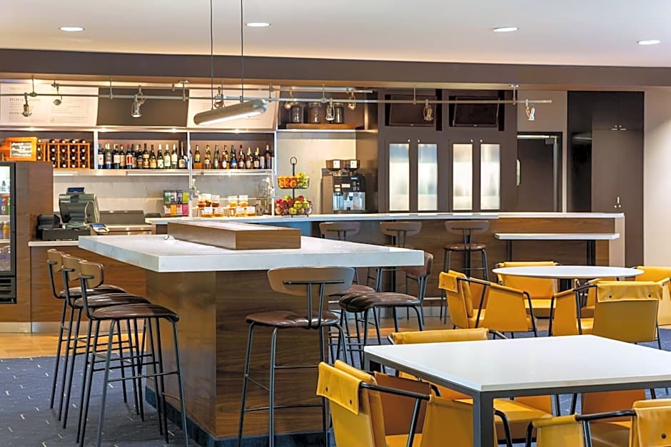 Courtyard by Marriott Madison West/Middleton