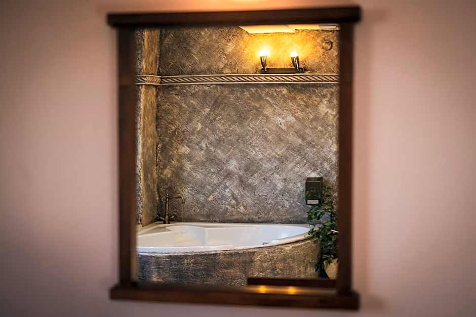 Хотел Том и Нези Класик