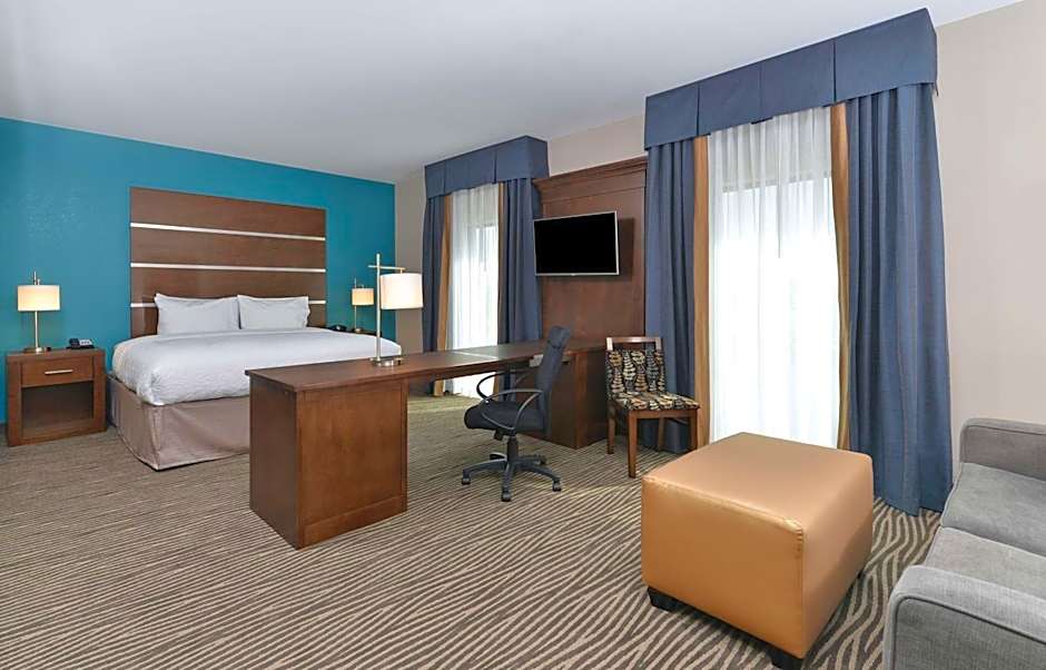Hampton Inn By Hilton & Suites Des Moines Downtown
