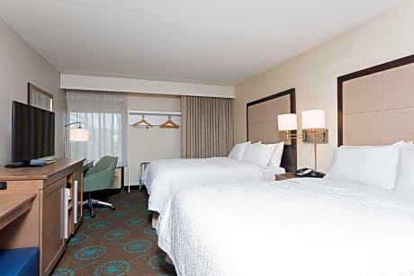 Room with Two Queen Beds - Non-Smoking