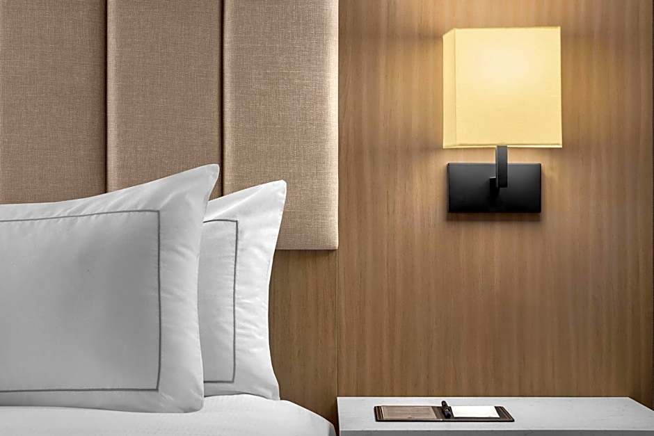 DoubleTree By Hilton Club Las Vegas Airport