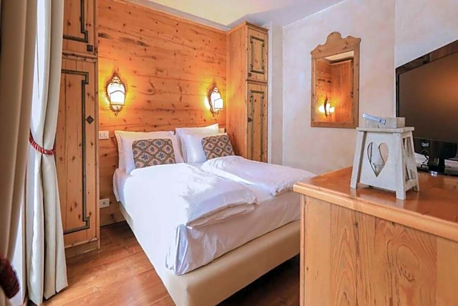 Hotel Perla***