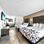 Executive Inn - Panama City Beach