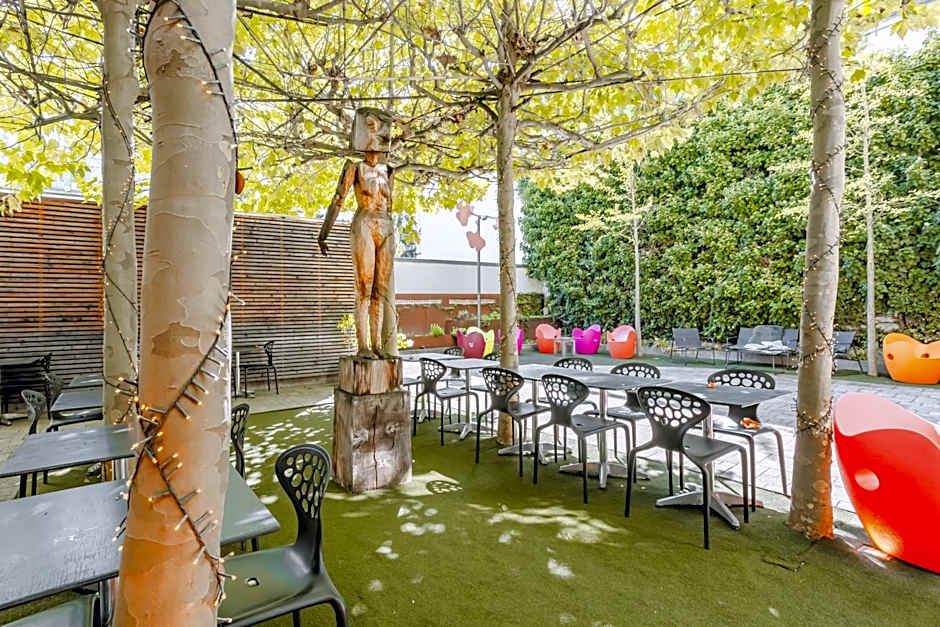 Art & Business Hotel