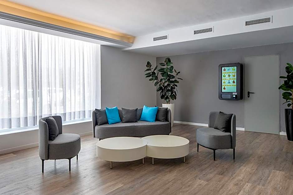 Apartamentos Playasol My Tivoli