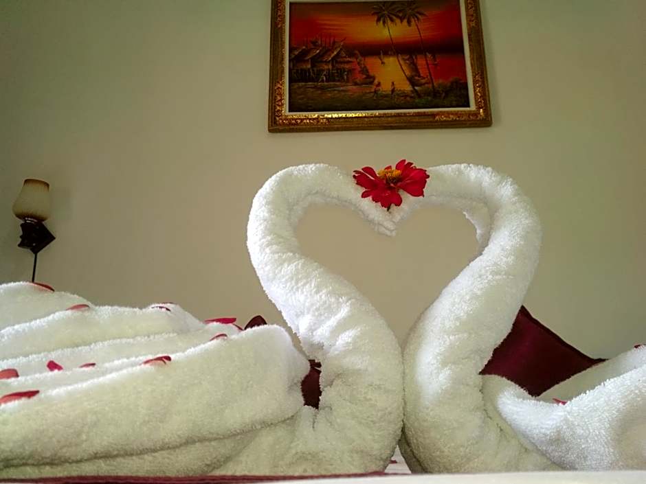 Santhi Guna Bungalow