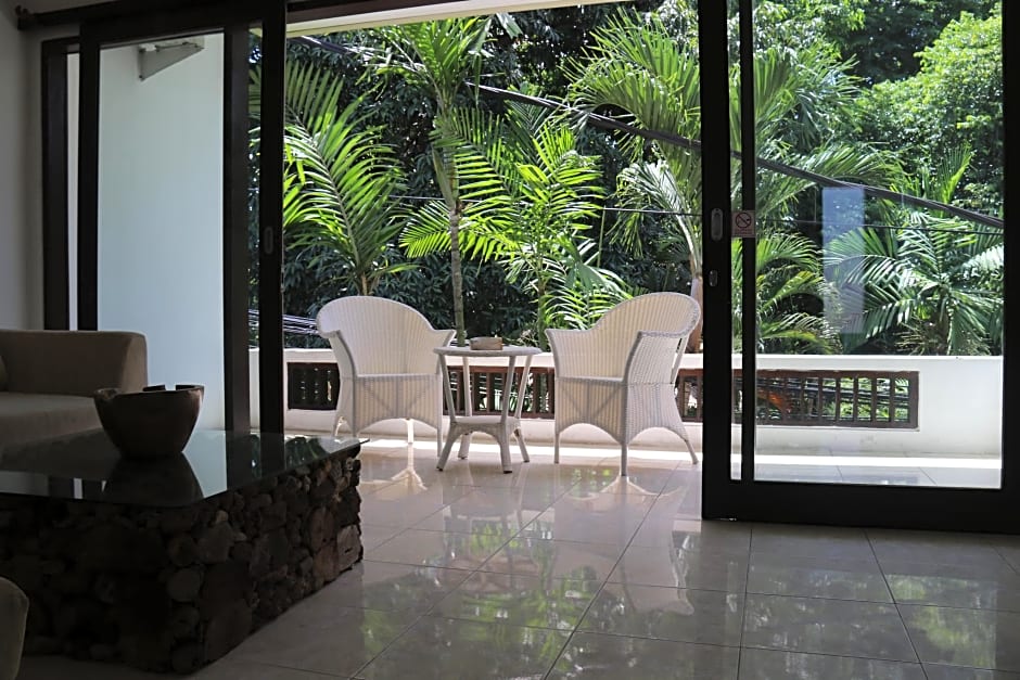 50meter from the beach, 2BD Villa#1Seminyak/Oberoi