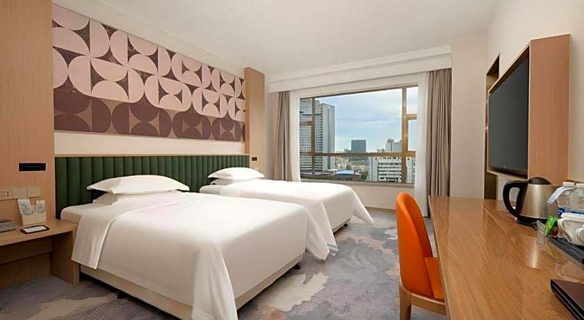 Zhangjiagang Guomao Hotel