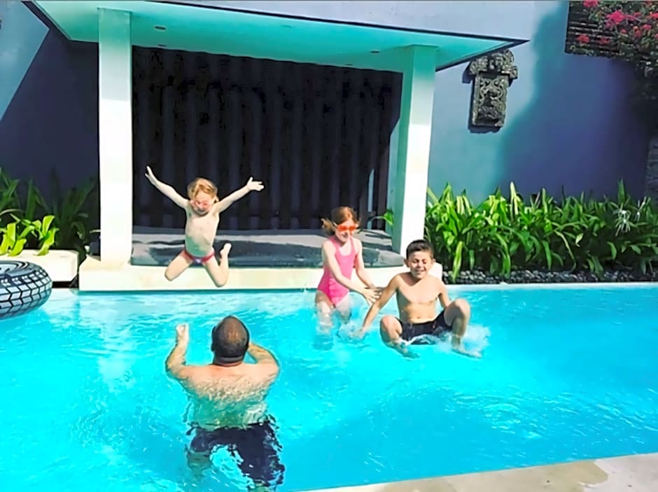 Kembali Villas
