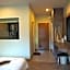 Hotel Le Lerts Living