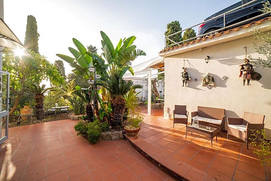 Taormina Garden Hotel