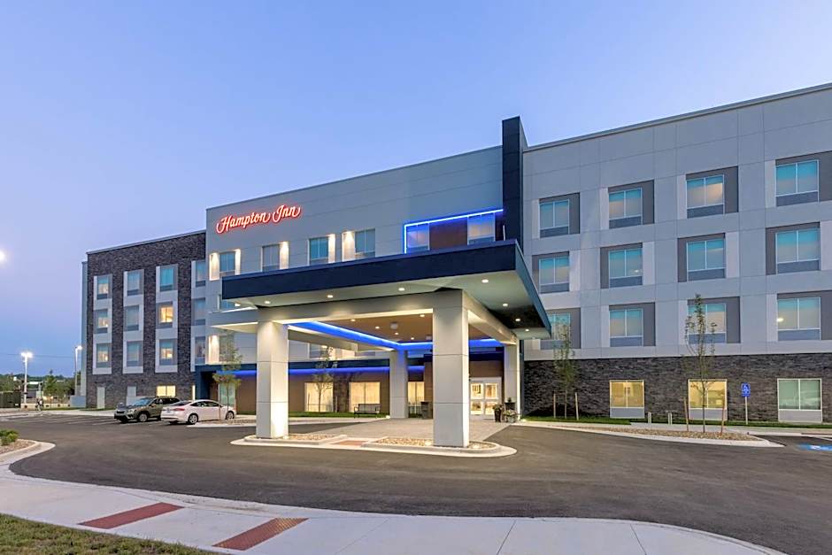 Hampton Inn By Hilton Kansas City Southeast, MO