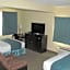 Cobblestone Inn & Suites - Fort Dodge