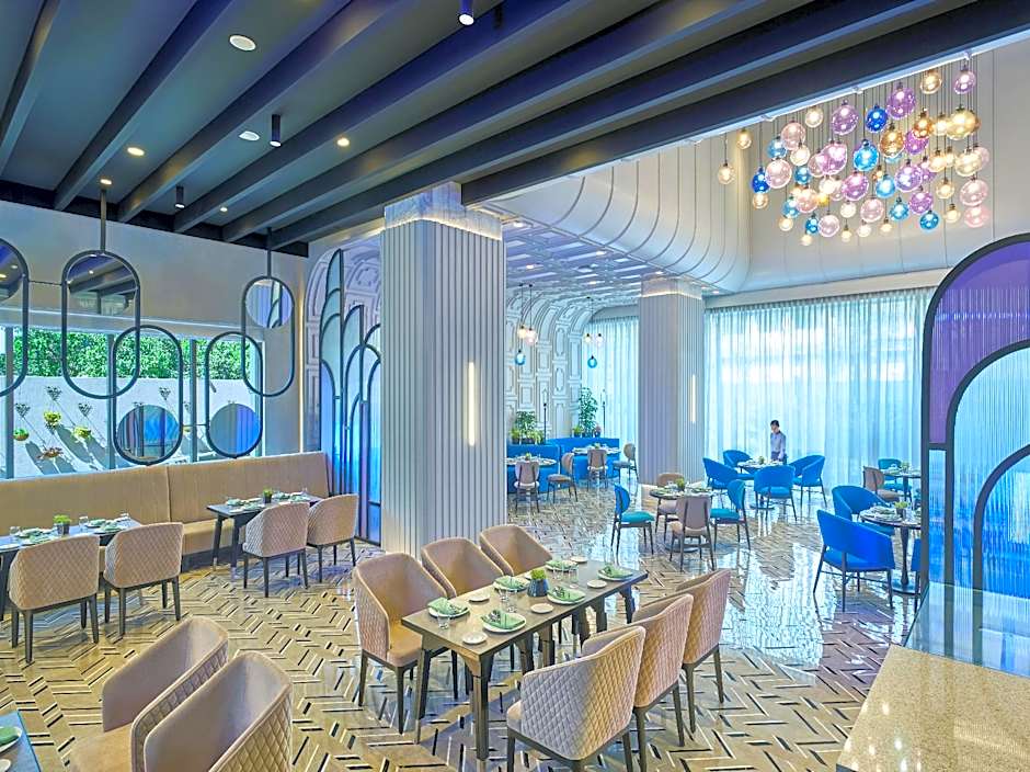 Vivanta Navi Mumbai, Turbhe