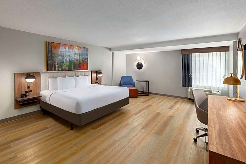 Hawthorn Extended Stay by Wyndham Knoxville