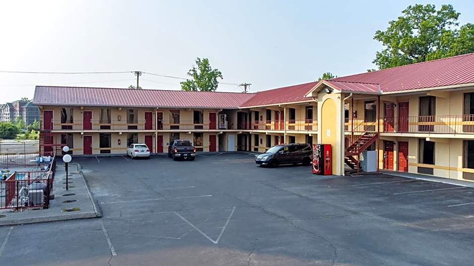 River Place Inn & Cabins