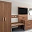 Holiday Inn Express & Suites Harrison By IHG
