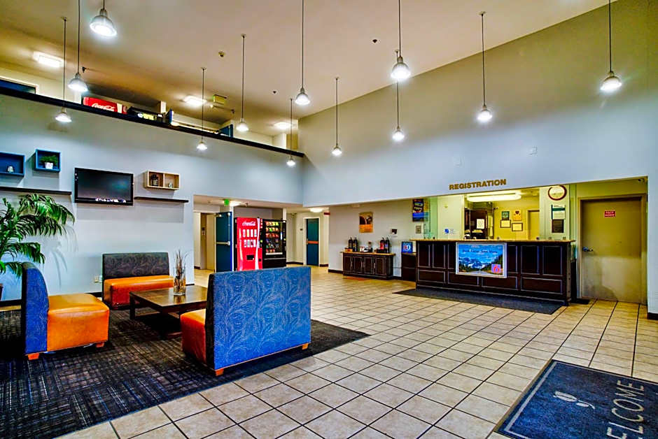 Motel 6-Hesperia, CA - West Main Street I-15