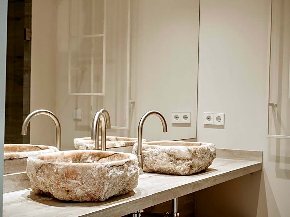 Silken Comfy Studios Hotel