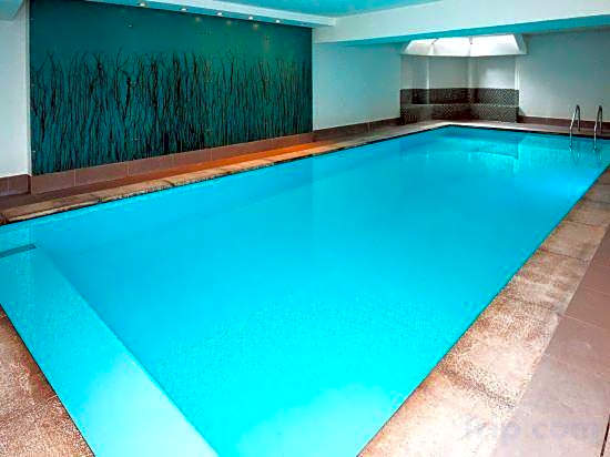 Hotel Aazaert by WP Hotels