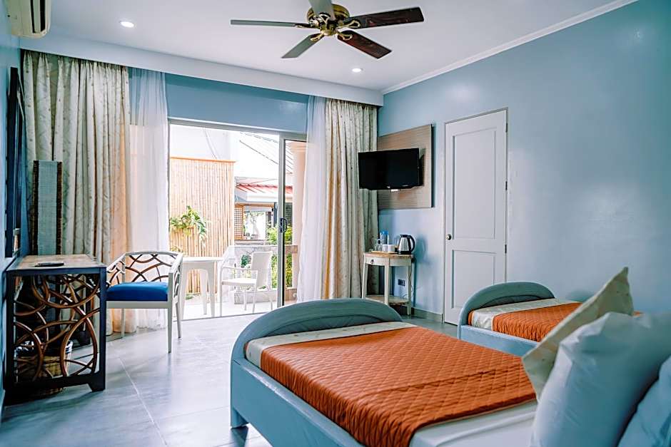 Photo 1 of 6 of Superior 2 Beds