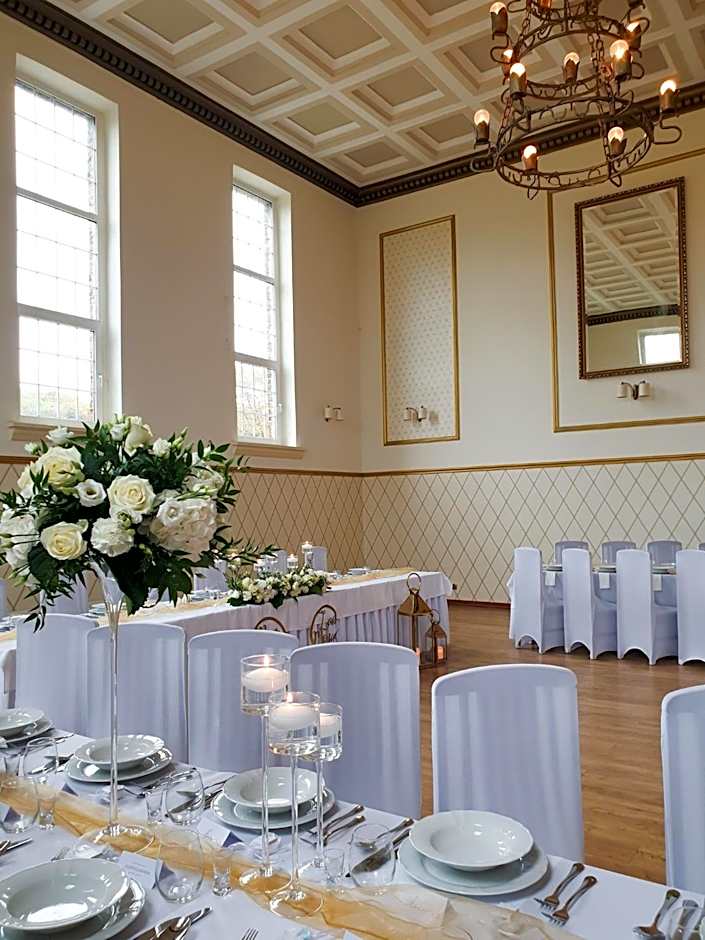 JACHTOWA Hotel i Restauracja