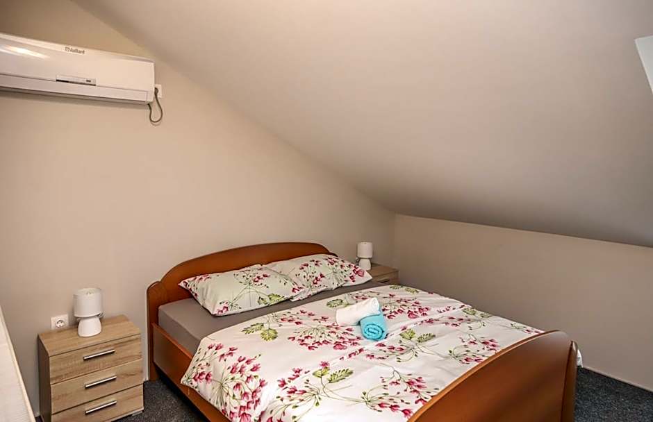 Hotel ZRINSKI