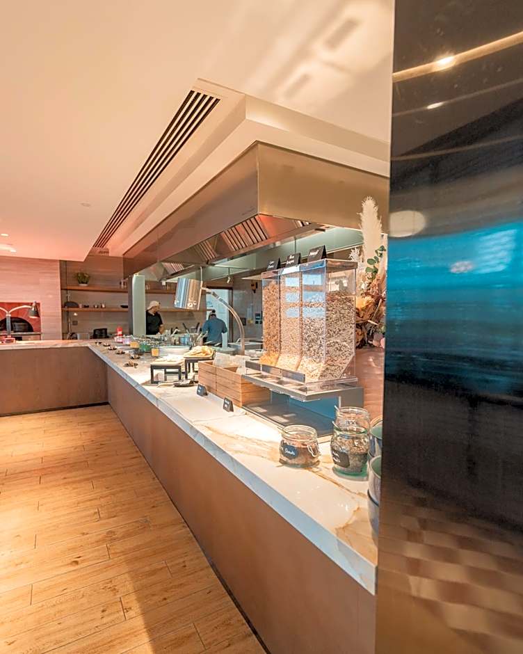 Abesq Doha Hotel & Residences, an IHG Hotel By IHG