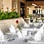 Royal Palace Hotel