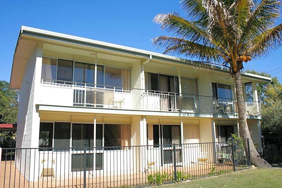 Pippies Beachhouse Backpackers