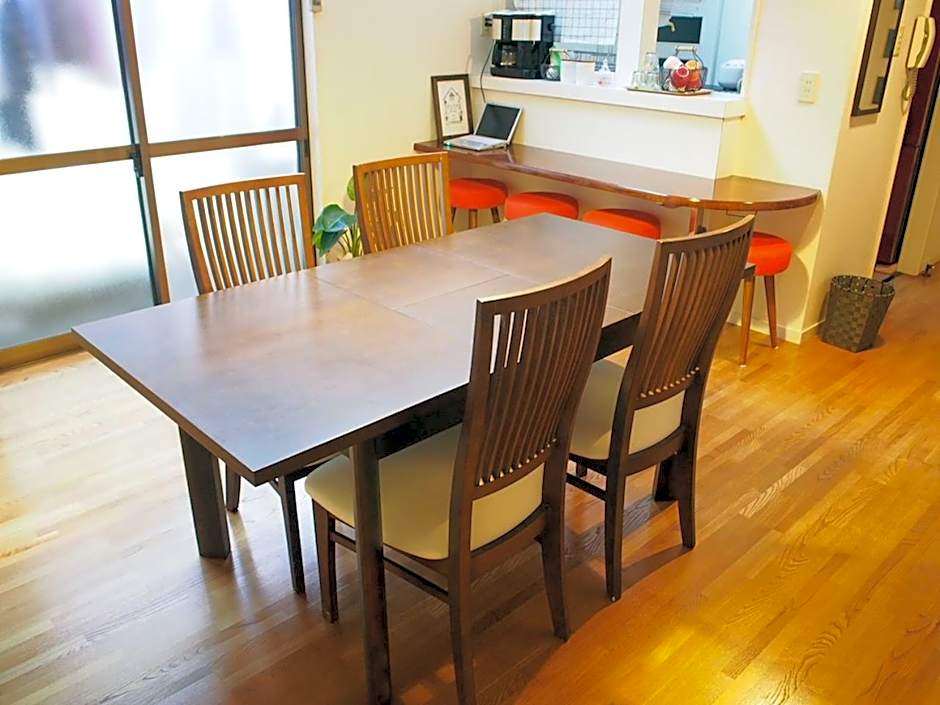 Guesthouse Ten-roku - Female Only
