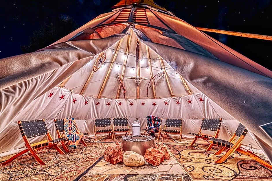 Compass Rose Lodge