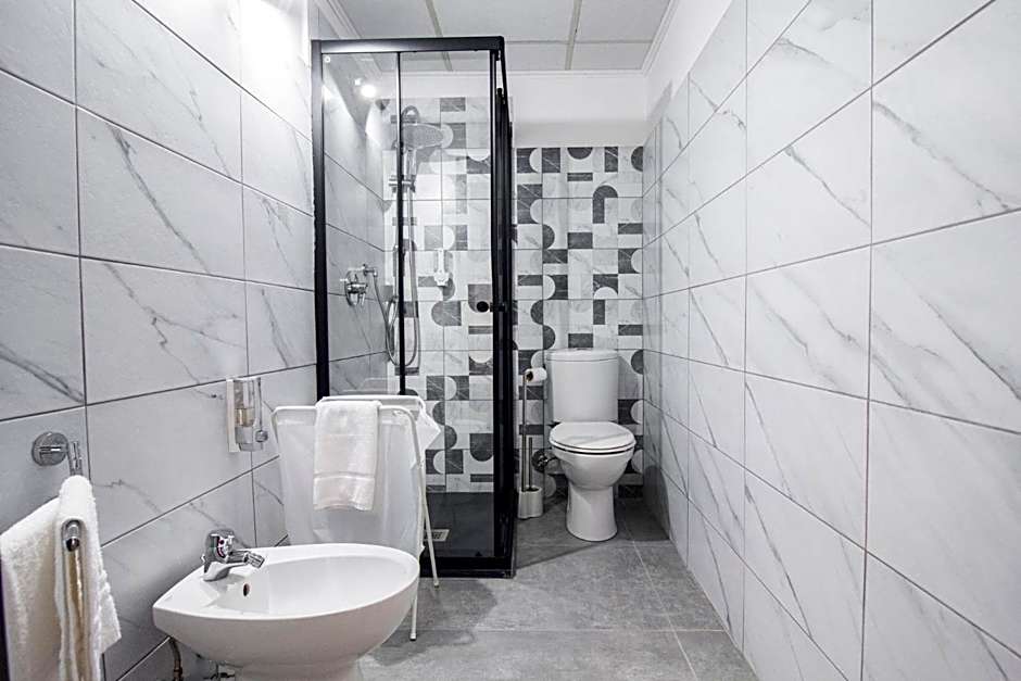 Royal Playa Suite and Apartament -private parking- self chek out