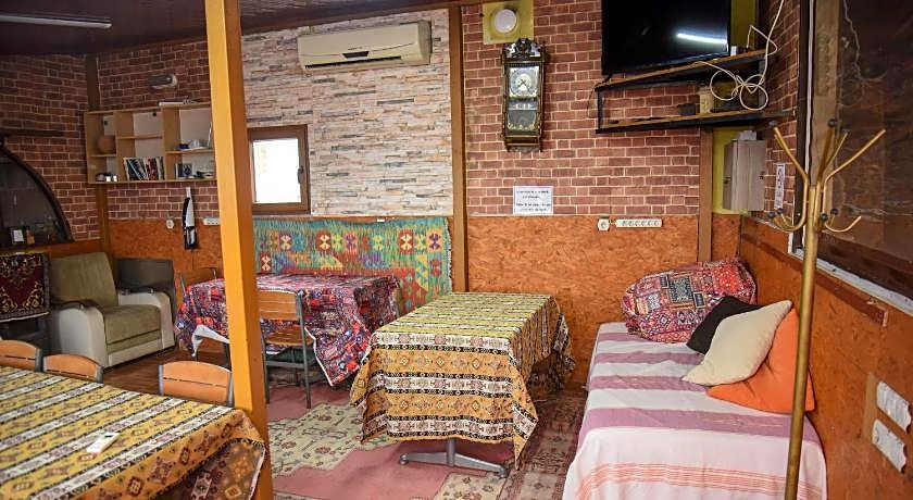 AnzGuesthouse Pansiyon 