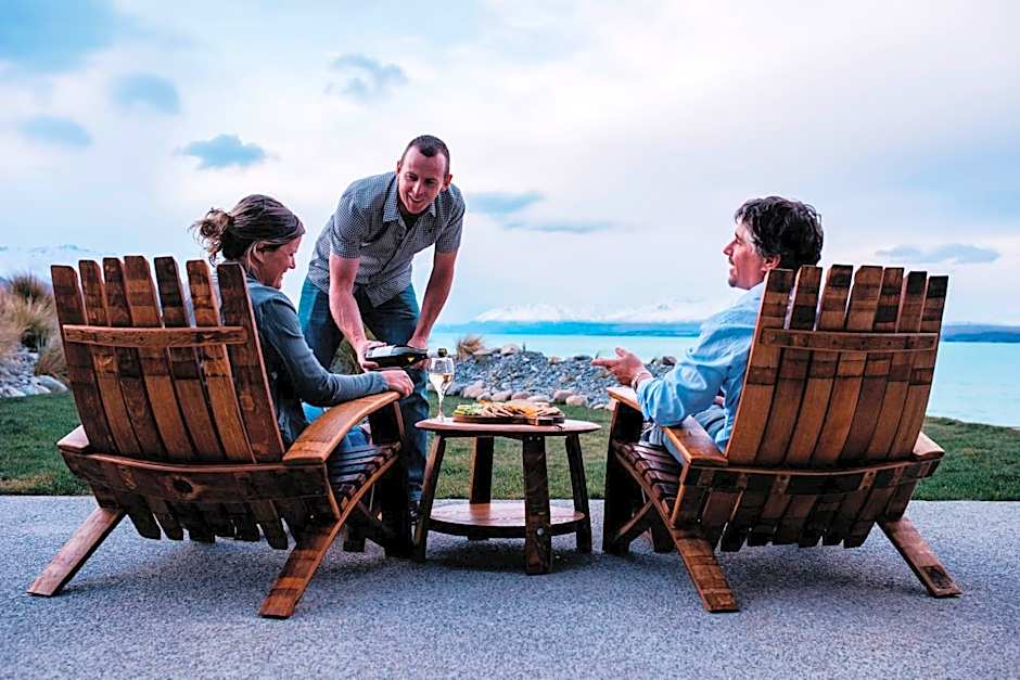 Lakestone Lodge