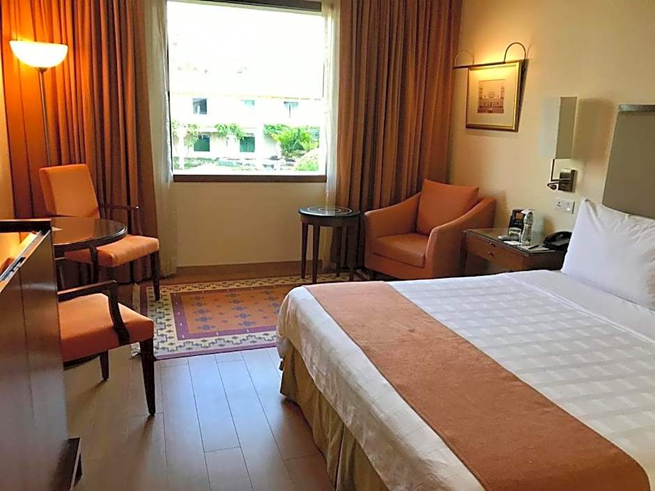 Trident Agra