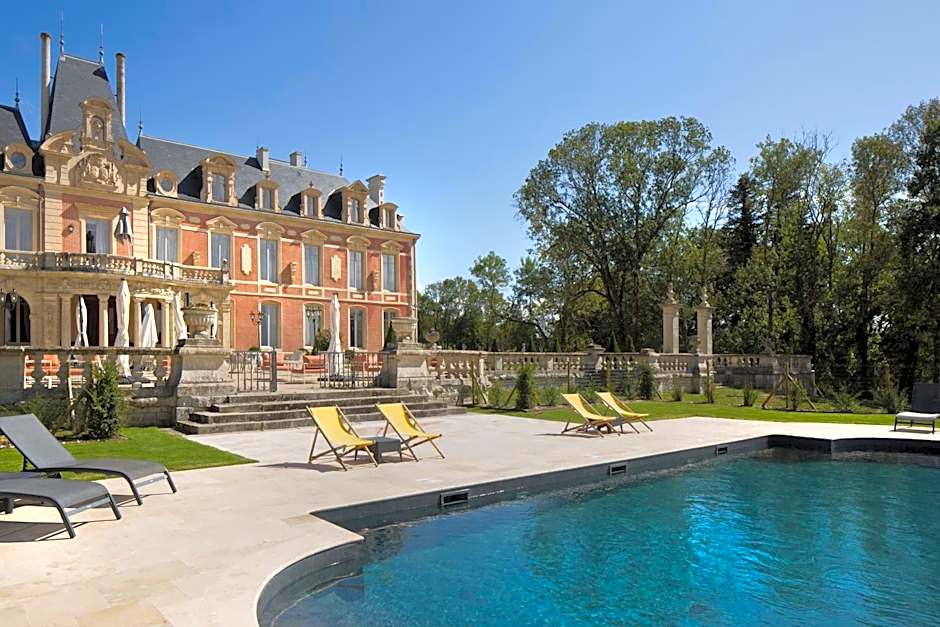 Alexandra Palace - La Maison Younan