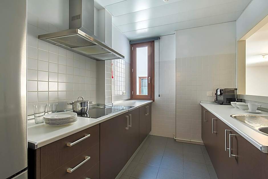 Elvira Suites