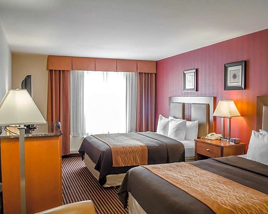 Quality Inn Harrisburg Downtown Riverfront