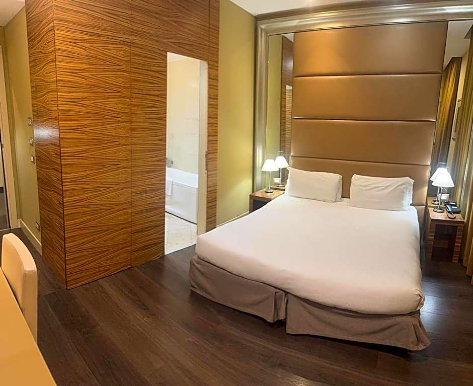 Mercure Roma Centro Saint John