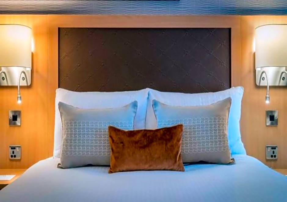 Clayton Hotel Chiswick