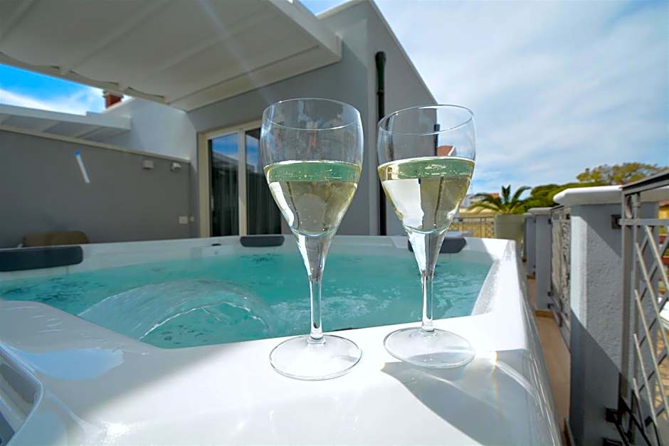 Prime Blue Suite - Appartamenti con jacuzzi privata