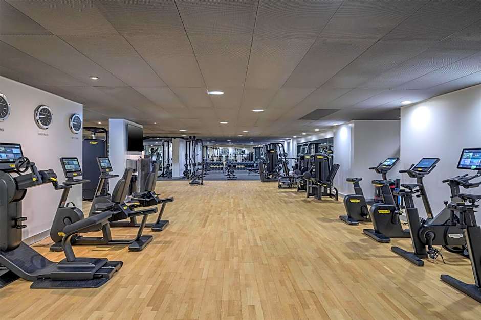 Hilton Geneva Hotel and Conference Centre